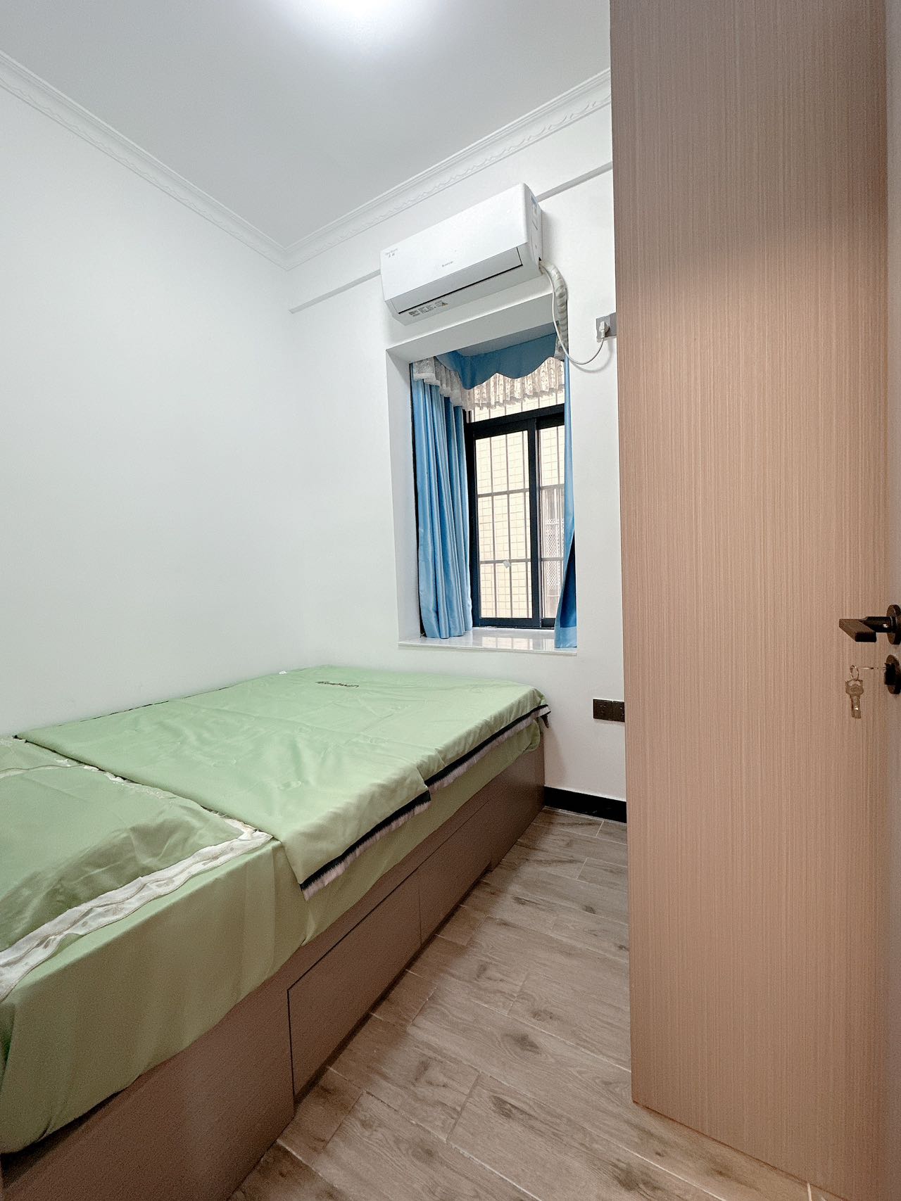 1748334197575929.jpg 86abe52db7f6730be9f6a7c093b05bca.jpg