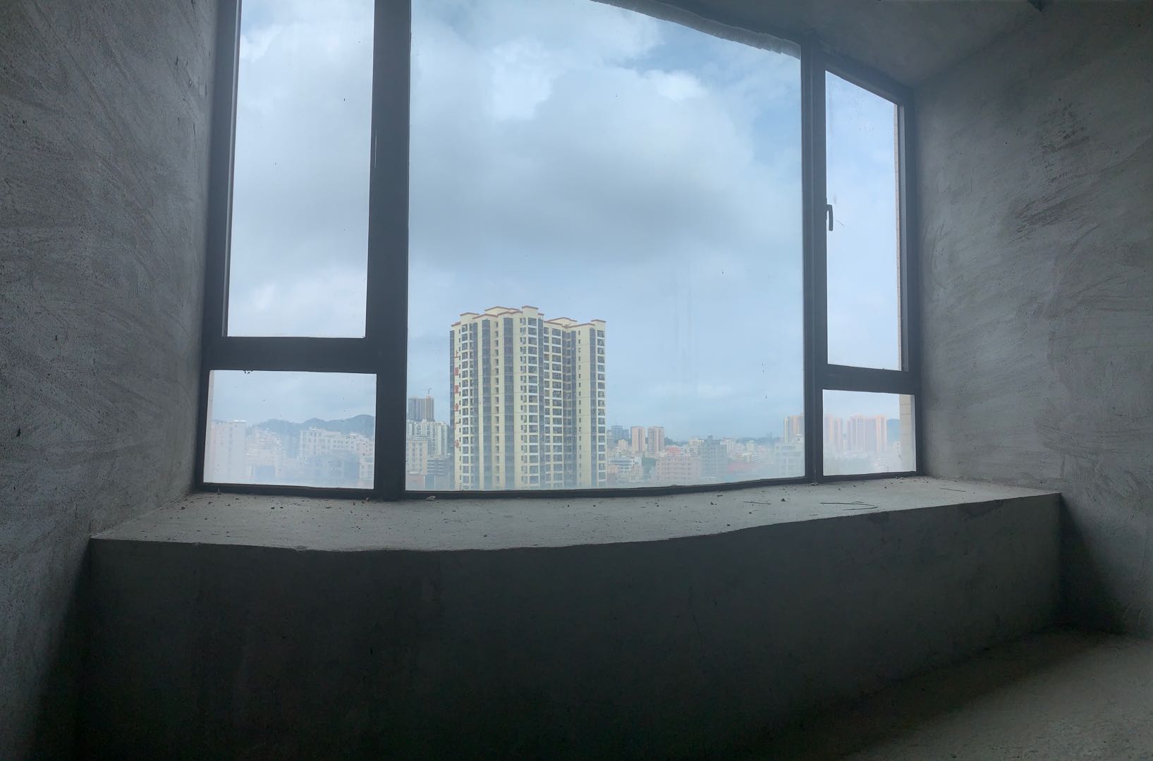 石巖小產(chǎn)權(quán)房