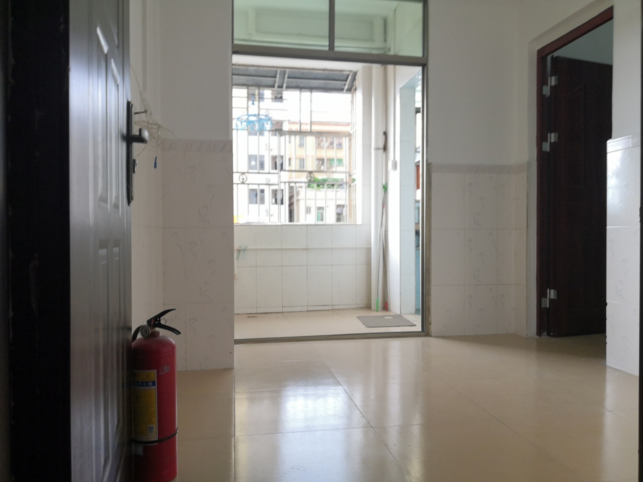 匯福豪居2期原始1房1廳，預(yù)售價52萬左右