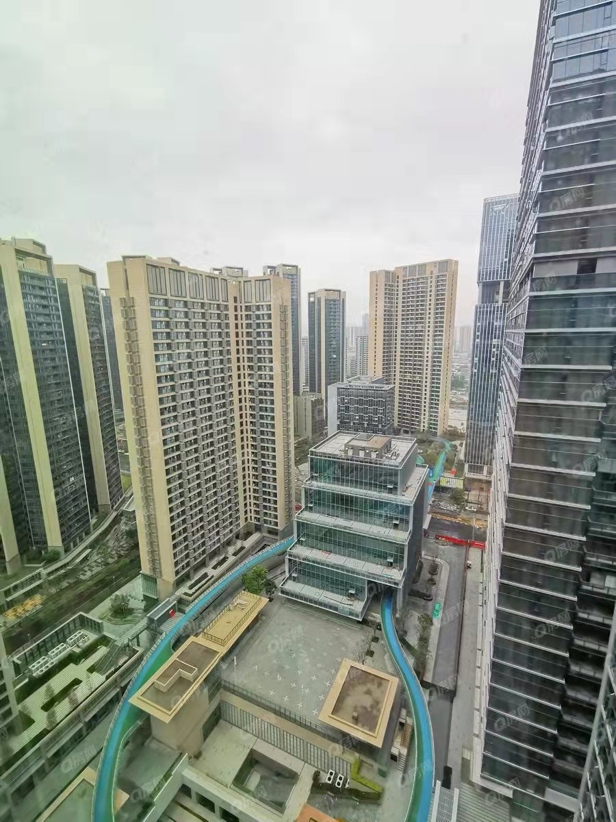 智匯星辰，萬科星城商業中心 -均價37000元/平